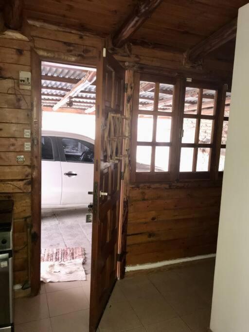 Pequena Casa De Troncos, Detras De Casa Principal No Trabajo Con Tarjeta De Credito Puerto Madryn Bagian luar foto