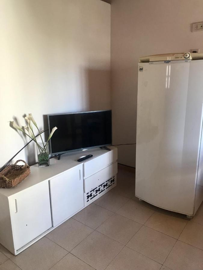 Pequena Casa De Troncos, Detras De Casa Principal No Trabajo Con Tarjeta De Credito Puerto Madryn Bagian luar foto